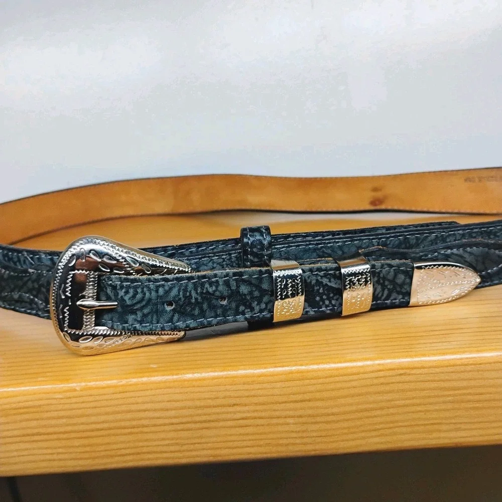 Nocona Western Belt Black &‎ Gray Crackle Leather Split Strap Silver Concho